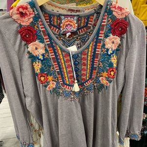 ☀️JOHNNY WAS Tia Blouse☀️
